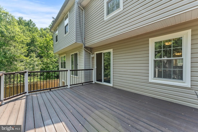 5522 Trout Run Rd, Clinton, MD 20735 - view of wooden deck