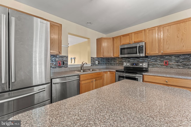 5522 Trout Run Rd, Clinton, MD 20735 - kitchen featuring stainless steel appliances and backsplash