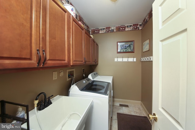 2553 Stone Hill Rd, Harleysville, PA 19438 - laundry room featuring cabinet space and washer and dryer