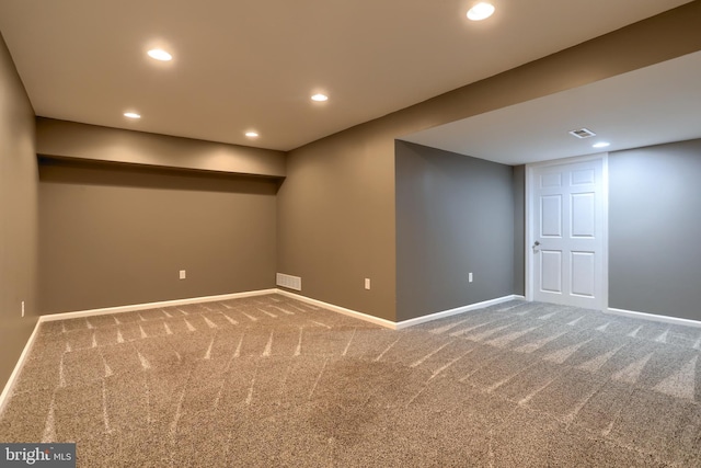 395 Olde Meadow Ln, Lebanon, PA 17042 - finished below grade area with carpet flooring and recessed lighting