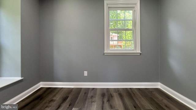 519 Clarks Run Rd, La Plata, MD 20646 - empty room with baseboards and dark wood-style floors