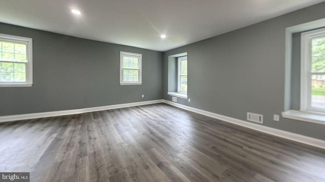 519 Clarks Run Rd, La Plata, MD 20646 - spare room featuring dark wood finished floors and recessed lighting