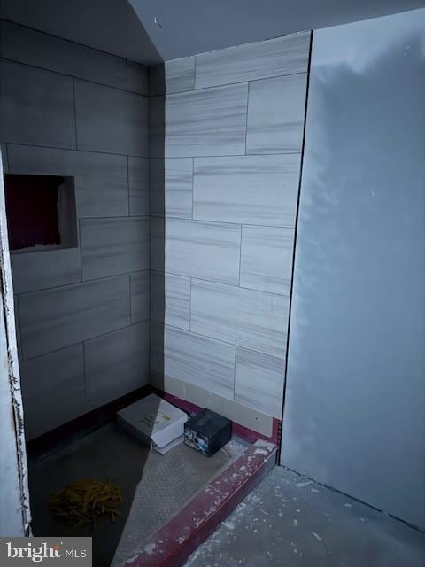 2622 W Franklin St, Baltimore, MD 21223 - detailed view of unfinished concrete flooring