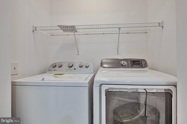 21895 Elkins Ter Unit 301, Sterling, VA 20166