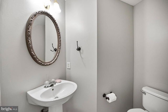 21895 Elkins Ter Unit 301, Sterling, VA 20166