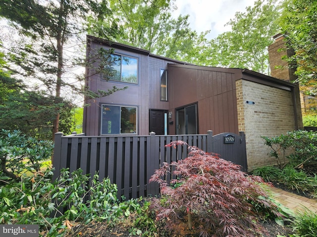 10909 Knights Bridge Ct, Reston, VA 20190 - back of property