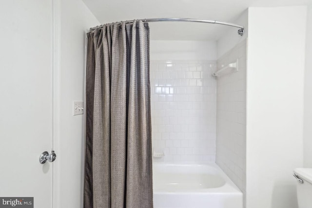 1401 17th St NW Unit 610, Washington, DC 20036 - full bath with toilet and shower / bath combo