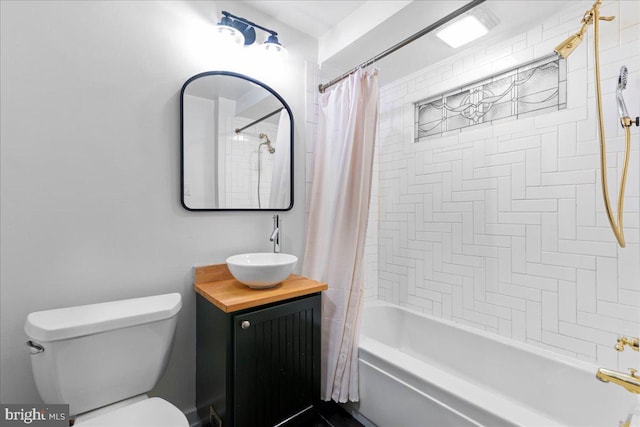 67 W Ferry St, New Hope, PA 18938 - full bathroom with vanity and shower / tub combo