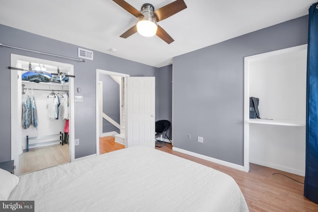 864 Moyer St, Philadelphia, PA 19125 - bedroom featuring wood finished floors, a ceiling fan, and a spacious closet