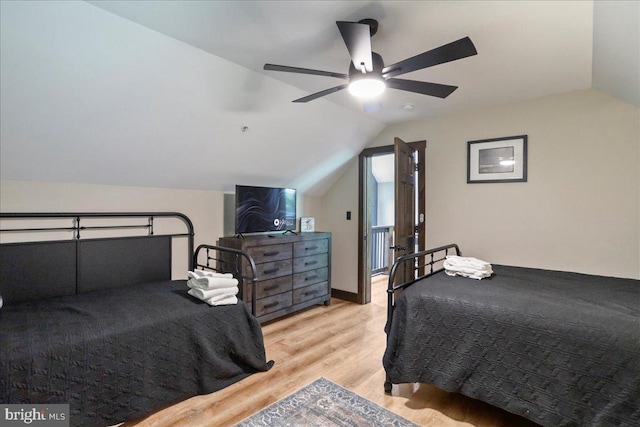 130 Lodestone Way, Mc Henry, MD 21541 - bedroom featuring lofted ceiling, wood finished floors, and a ceiling fan
