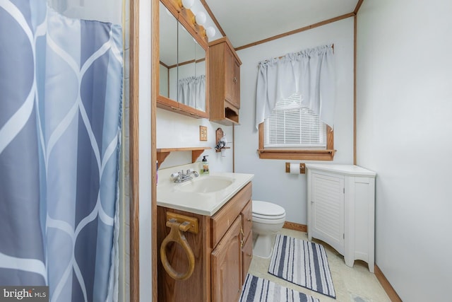 207 E Main St, Penns Grove, NJ 08069 - bathroom featuring vanity and curtained shower