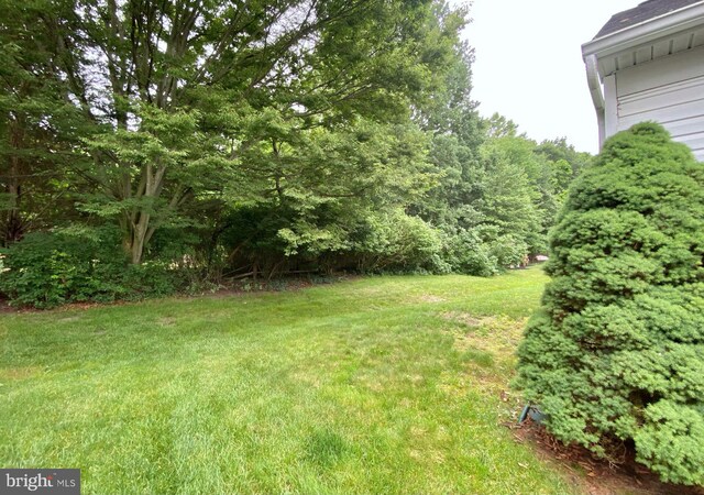 43 Glenview Way E, Gibbsboro, NJ 08026 - view of green lawn