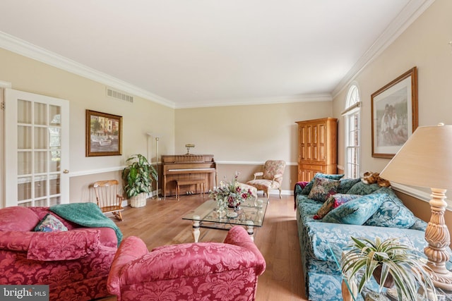 660 Casey Ln, West Chester, PA 19382 - living room featuring crown molding and wood finished floors
