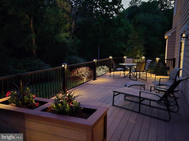 660 Casey Ln, West Chester, PA 19382 - wooden deck with outdoor dining space