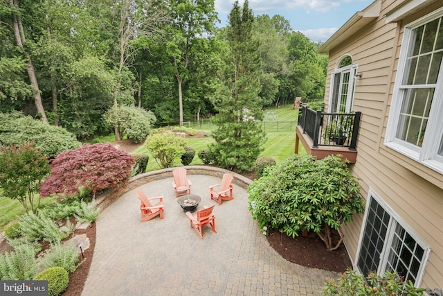 660 Casey Ln, West Chester, PA 19382 - view of yard with a patio area