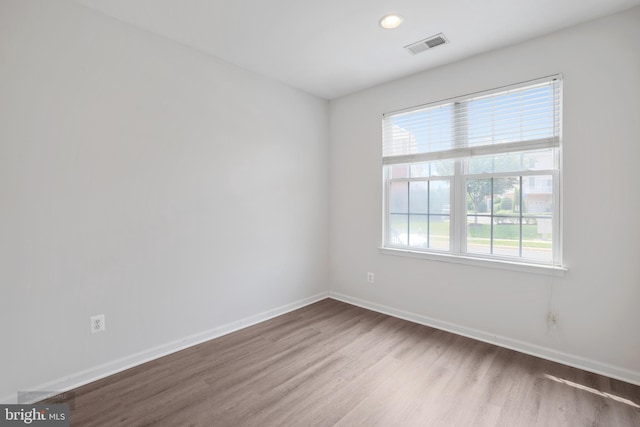 25154 Monteith Ter, Chantilly, VA 20152 - spare room with wood finished floors and recessed lighting