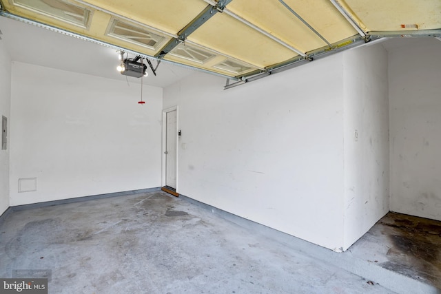 25154 Monteith Ter, Chantilly, VA 20152 - garage featuring a garage door opener