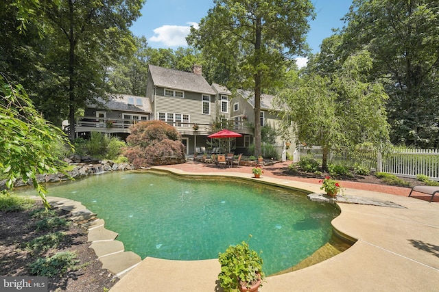 4250 Fretz Mill Rd, New Hope, PA 18938 - view of swimming pool with a patio