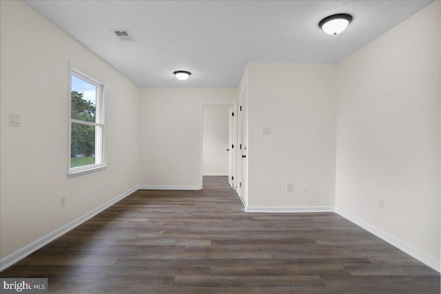 116 Somerset Dr, Stephens City, VA 22655 - unfurnished room with wood finished floors and baseboards