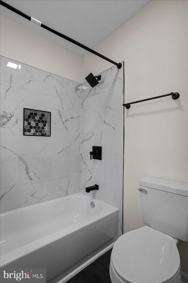 116 Somerset Dr, Stephens City, VA 22655 - full bath featuring toilet and  shower combination