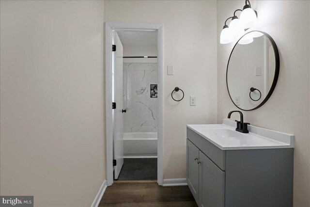 116 Somerset Dr, Stephens City, VA 22655 - bathroom with vanity, wood finished floors, and shower / tub combination