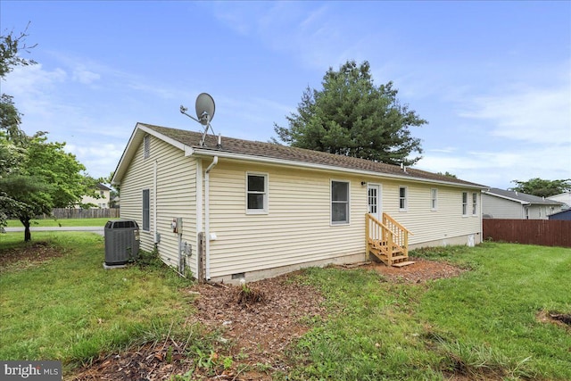 116 Somerset Dr, Stephens City, VA 22655 - back of house featuring entry steps and crawl space