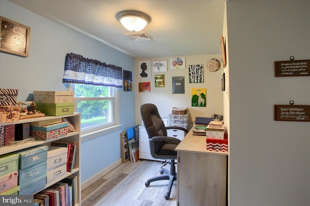 1806 Suncrest Dr, Carlisle, PA 17013 - office featuring light wood-style floors and baseboards