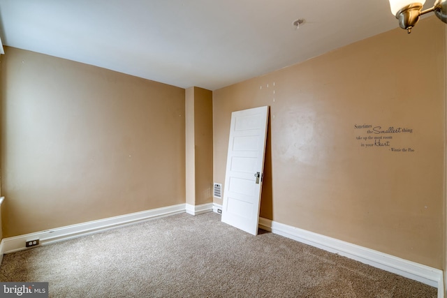 589 N Plum St, Lancaster, PA 17602 - spare room with carpet flooring and baseboards