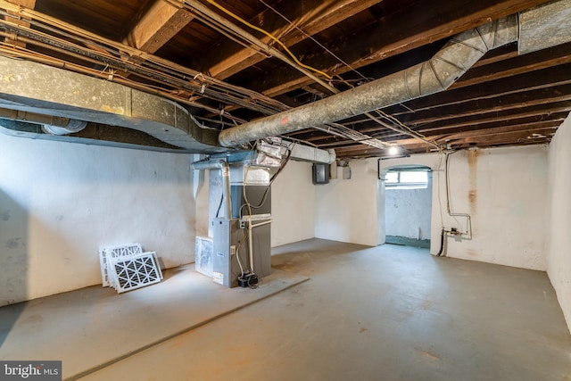 589 N Plum St, Lancaster, PA 17602 - below grade area featuring heating unit