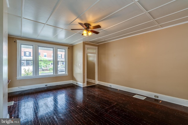 589 N Plum St, Lancaster, PA 17602 - spare room with a ceiling fan and hardwood / wood-style flooring