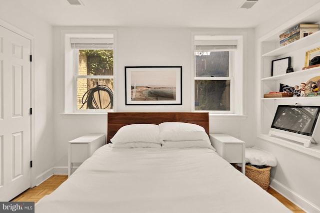 1811 19th St NW Unit 2, Washington, DC 20009 - bedroom featuring baseboards