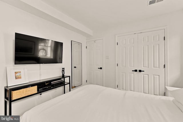 1811 19th St NW Unit 2, Washington, DC 20009 - bedroom with multiple closets
