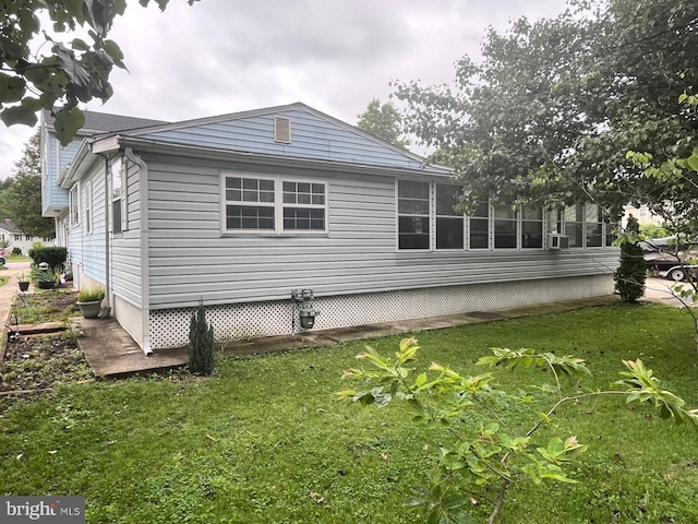 399 Hilltop Ln, Annapolis, MD 21403 - view of property exterior featuring a yard