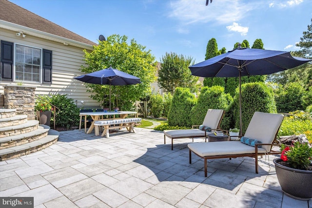 112 W Shore Dr, Milton, DE 19968 - view of patio with outdoor dining area