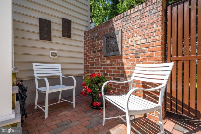 112 W Shore Dr, Milton, DE 19968 - view of patio