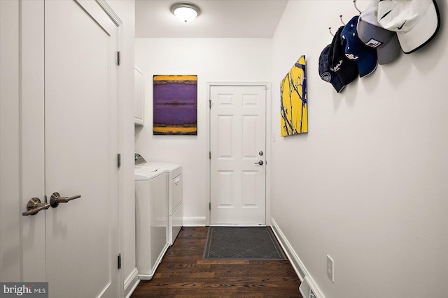 112 W Shore Dr, Milton, DE 19968 - washroom featuring washing machine and clothes dryer and dark wood-style flooring