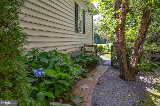 112 W Shore Dr, Milton, DE 19968 - view of yard