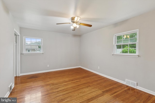 209 Riverview Rd, King Of Prussia, PA 19406 - unfurnished room featuring light wood-style floors and a ceiling fan