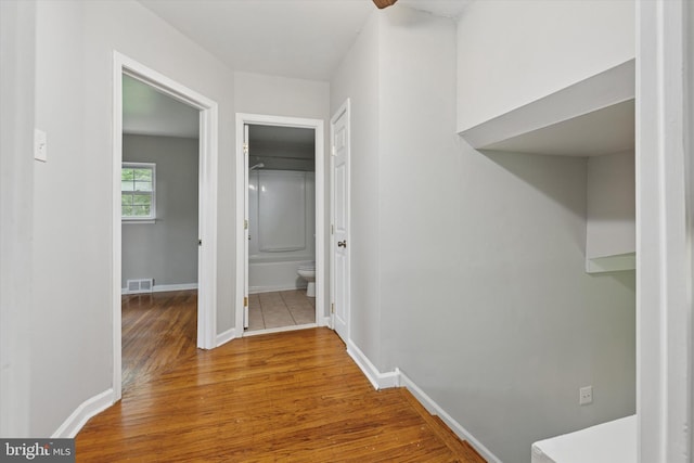 209 Riverview Rd, King Of Prussia, PA 19406 - hallway featuring wood finished floors and baseboards