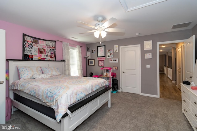 5 N Edinburgh Ct, Houston, DE 19954 - bedroom with light carpet and ceiling fan