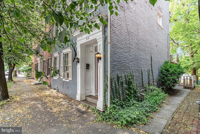 313 E Main St, Mechanicsburg, PA 17055 - view of side of home with brick siding