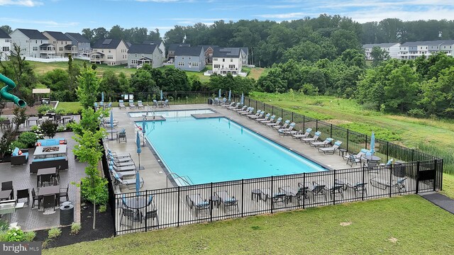 8109 Primrose Ln, Laurel, MD 20723 - view of community pool