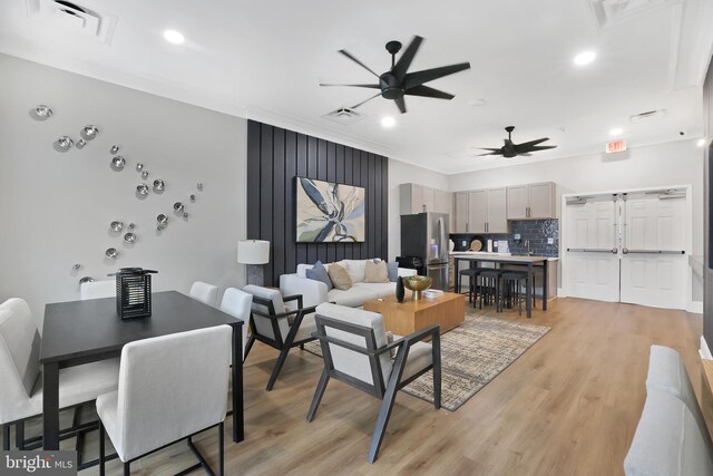 8109 Primrose Ln, Laurel, MD 20723 - living area with ceiling fan, light wood-style flooring, and recessed lighting