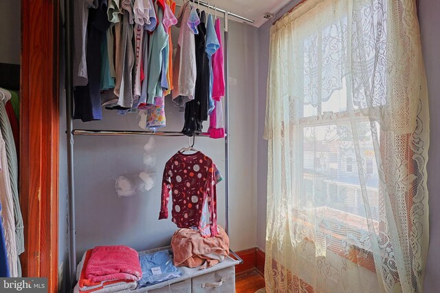 439 Columbia St, Cumberland, MD 21502 - view of closet