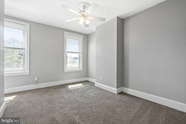 2006 N Mascher St, Philadelphia, PA 19122 - unfurnished room with carpet and ceiling fan