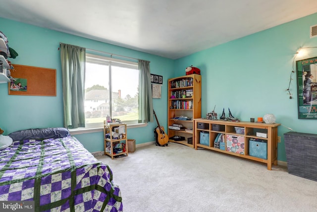 2912 Weaver Rd, Lancaster, PA 17601 - carpeted bedroom featuring baseboards
