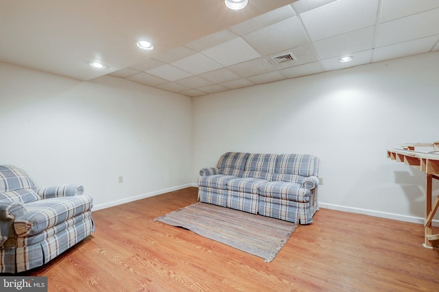 2912 Weaver Rd, Lancaster, PA 17601 - living area featuring wood finished floors and a drop ceiling