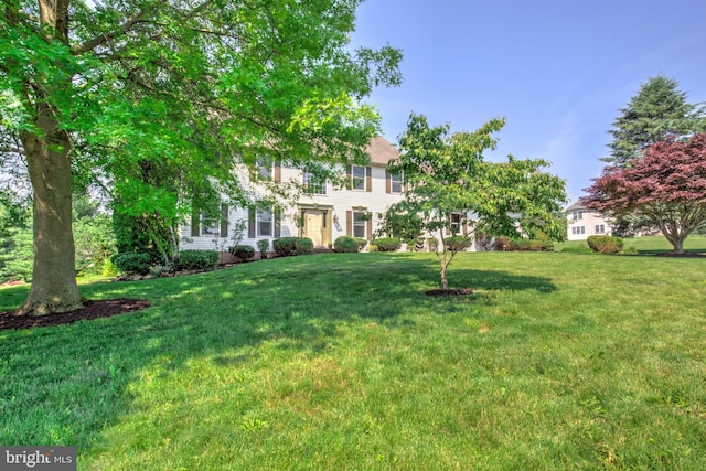 2912 Weaver Rd, Lancaster, PA 17601 - view of front of property featuring a front yard