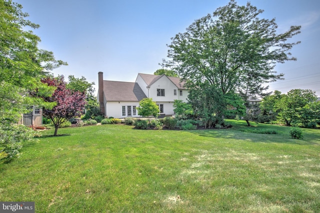 2912 Weaver Rd, Lancaster, PA 17601 - view of front of property with a front yard and a chimney