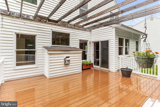 12177 Flowing Water Trl, Clarksville, MD 21029 - deck featuring a pergola